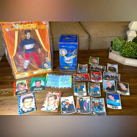 NSYNC Boy’s Band Vintage Bundle of Memorabilia Fan Collectibles 90’s Music 23 PC - Picture 1 of 16